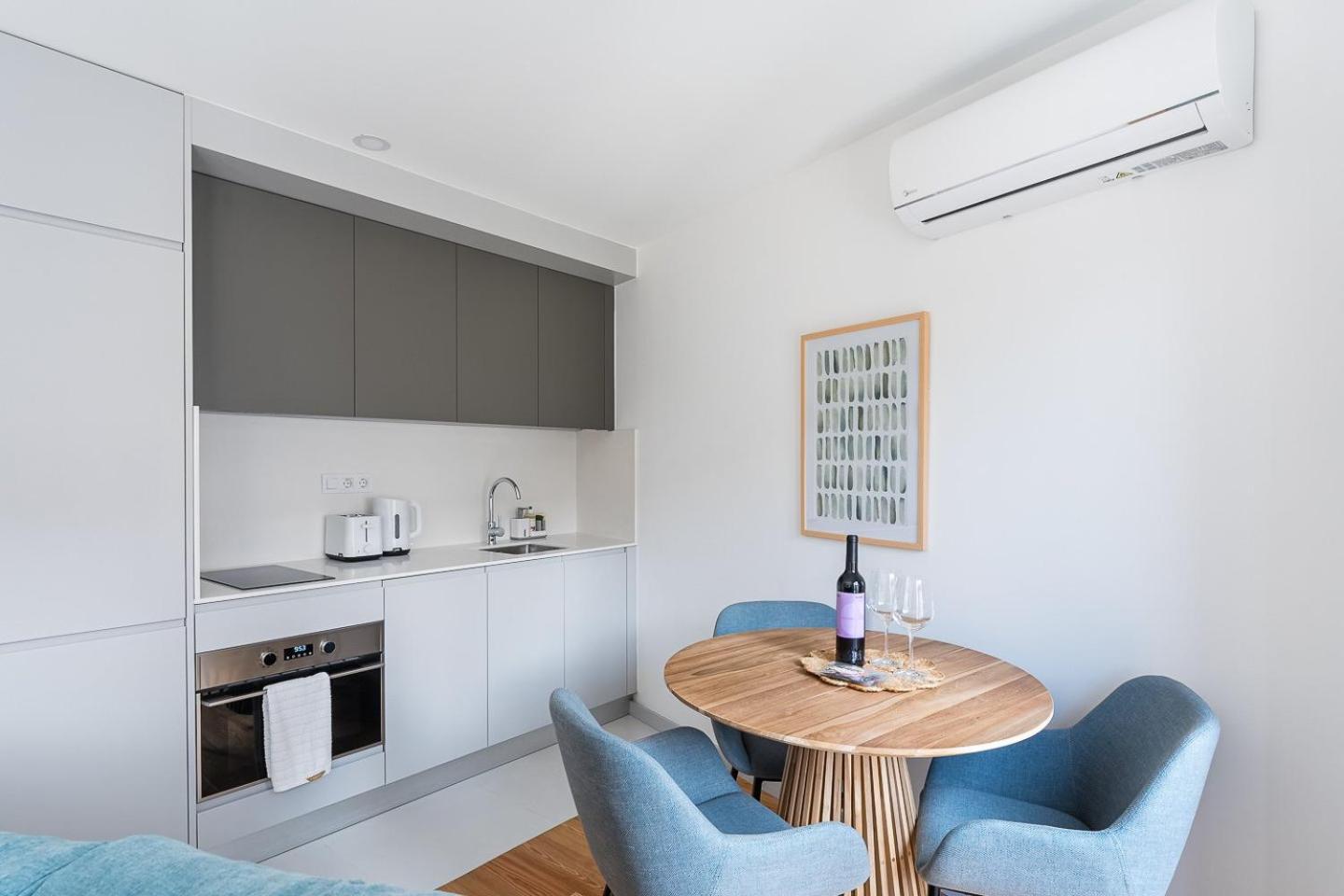 Apartament Guestready - Downtown Refuge With Private Parking Porto Zewnętrze zdjęcie